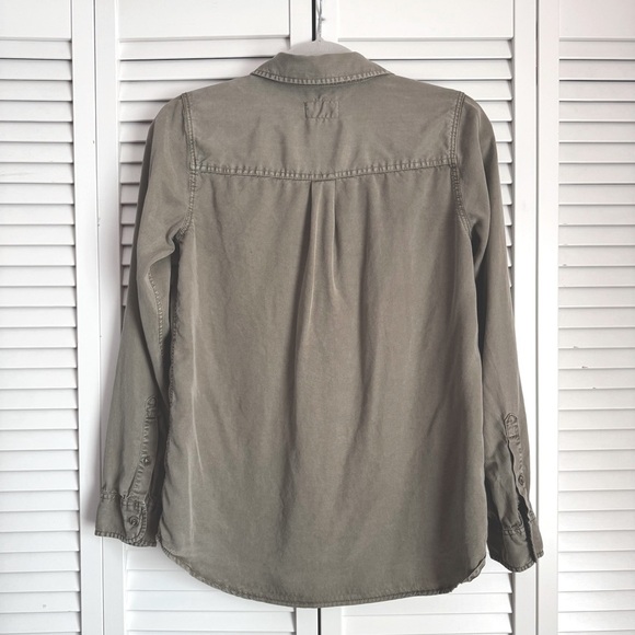 Marine Layer Hadley Button Down Shirt Top in Worn Olive Size XS Hiking Camping - Picture 4 of 7